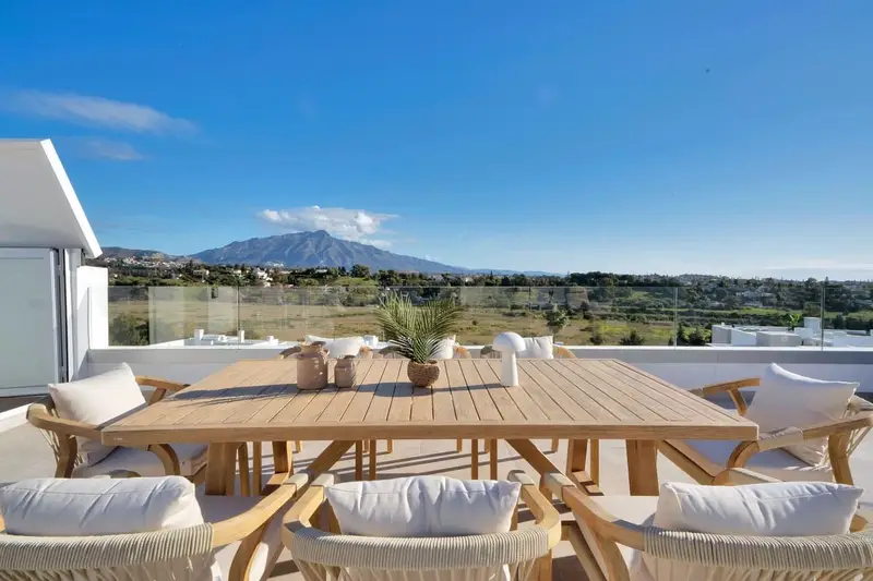 Ático de Lujo en Venta en Estepona