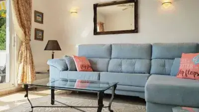 Apartamento en venta El Paraiso Estepona 2 dormitorios 2 baños terraza