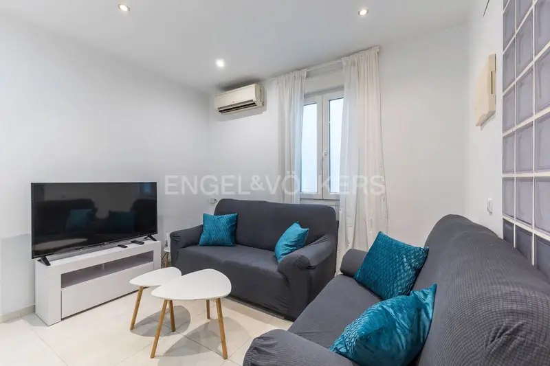 Apartamento en Alquiler Madrid - 4 Dormitorios - Fuente del Berro