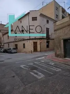Casa Rural con Encanto: 8-10 Habitaciones cerca de Elda-Petrer