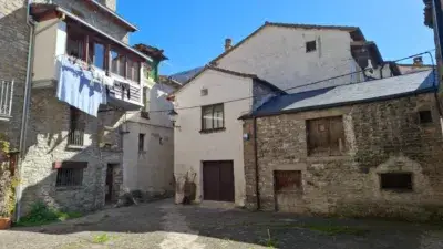 Borda con Encanto en Biescas Centro Historico Proyecto Aprobado