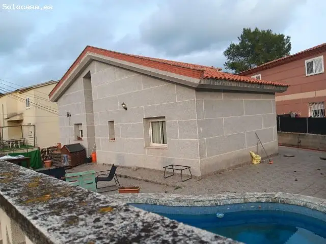 Casa Unifamiliar en Canyelles Remate