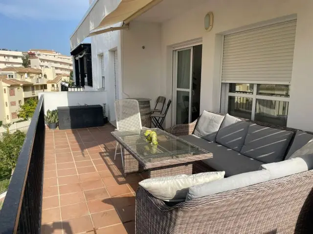Piso de 3 Dormitorios en venta Miraflores, España