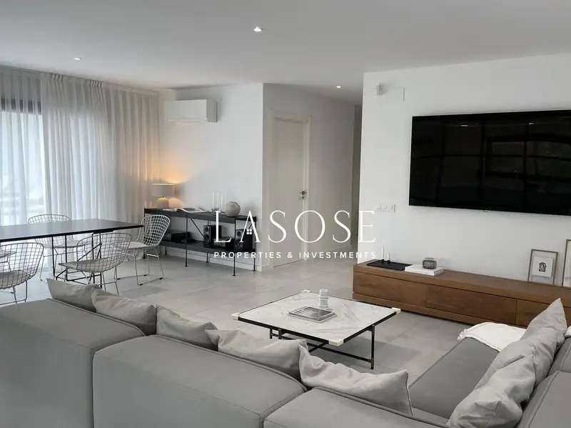 Venta Villa 5 Habitaciones Alella Jardin Piscina Gimnasio