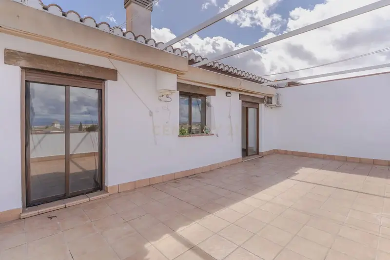 Atico en venta en La Zubia Granadas 70m2 2 habitaciones terraza garaje