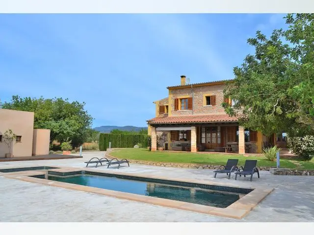 Casa Rural 4 Dormitorios Mallorca Piscina Barbacoa