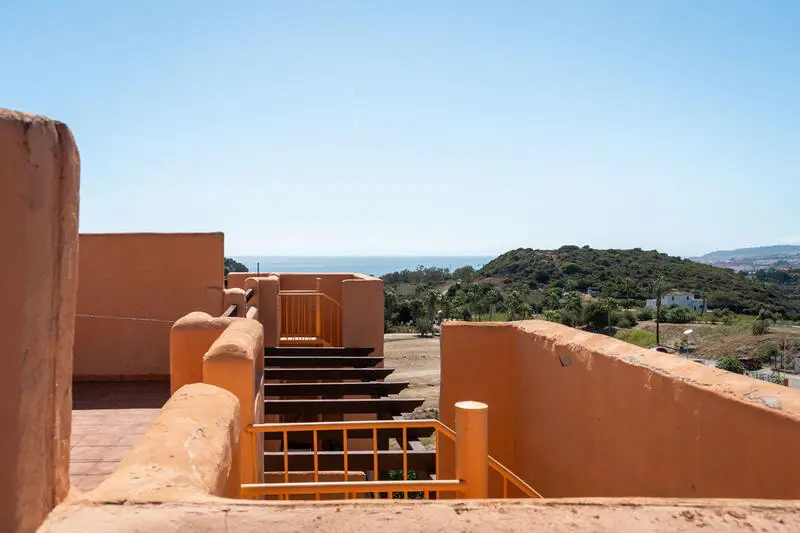 Atico de Lujo en Casares Playa con Piscina Privada
