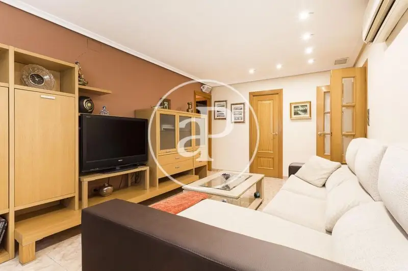 Excellent home for rent in Campanar