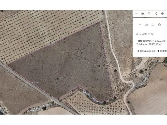 Parcela en Venta Salinas de Añana Alicante