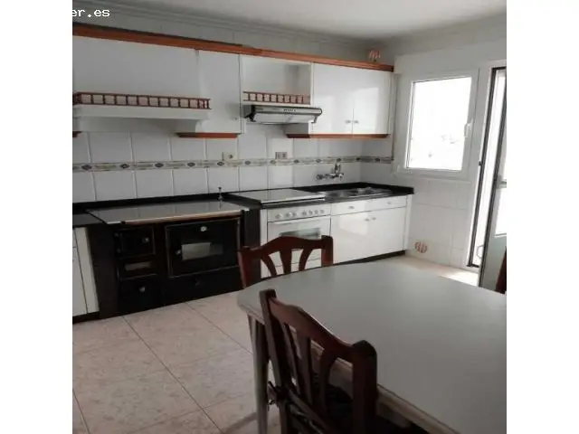 Piso en Venta Cervo Lugo 137m2 con Bajo Comercial 166m2