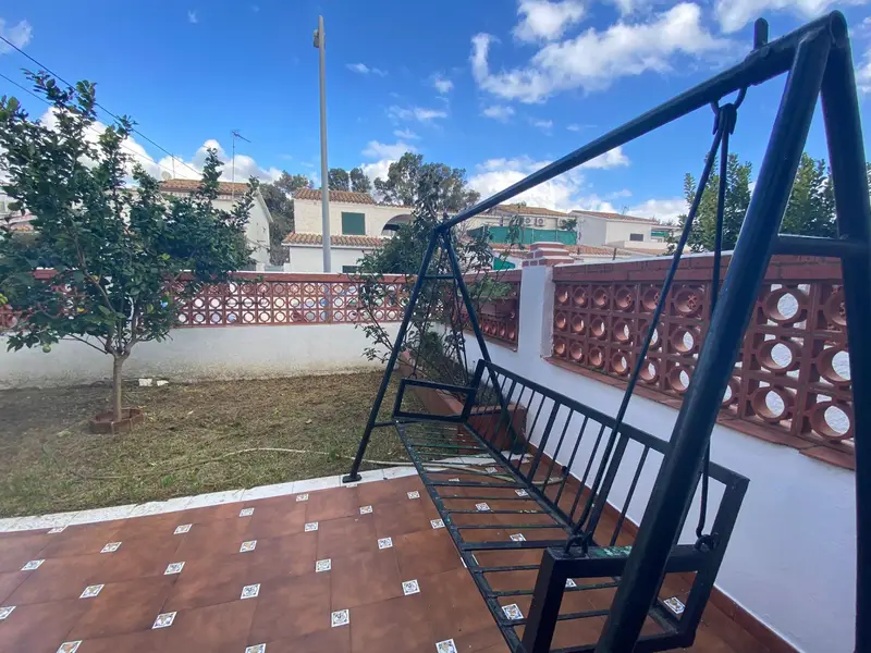 Venta Adosado con jardin en Rinconcillo, Algeciras - Ref: GST010125