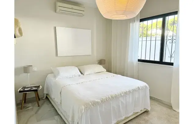 Villa Andaluza 4 Dormitorios en Estepona Cerca de la Playa