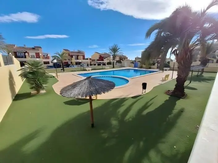 Bungalow en venta Torrevieja 2 dormitorios cerca de la playa