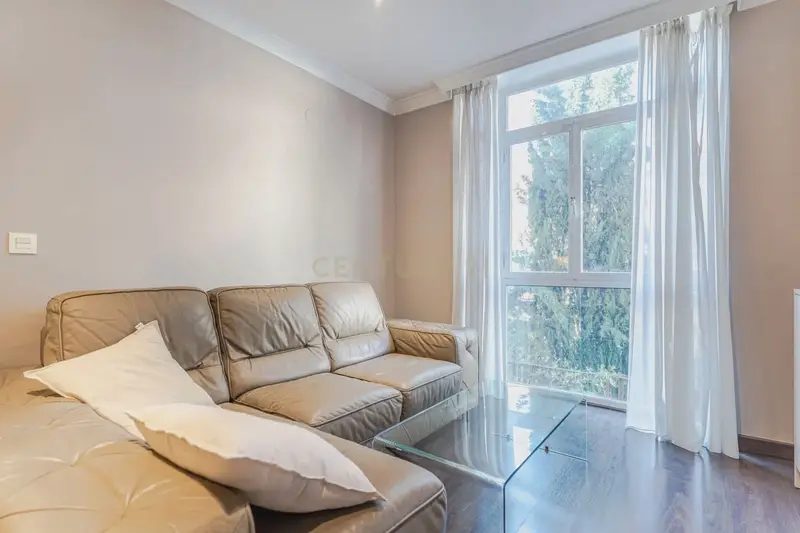 Piso en venta en Granada ciudad: 98m², 2 habitaciones, jardín comunitario