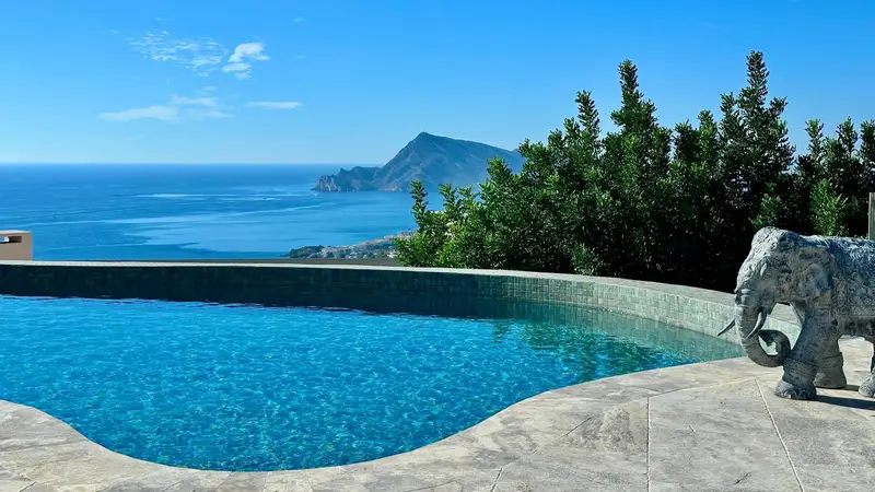 Villa de Lujo en Altea la Vella con Vistas al Mar