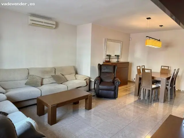 Piso 4 habitaciones centro Pineda de Mar cerca del mar