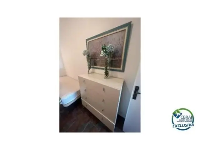Apartamento Reformado en Empuriabrava Cerca de la Playa