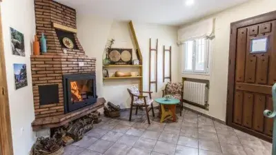 Finca Rústica con 5 Apartamentos en Cazorla