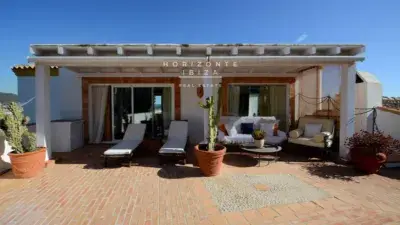 Atico en venta en Dalt Vila Ibiza con vistas al puerto
