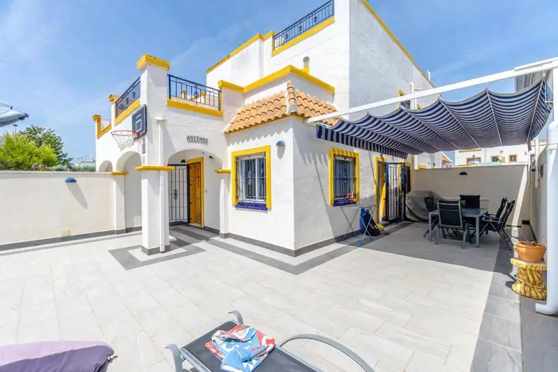 Adosado en Venta Torrevieja Jardin del Mar Reformado