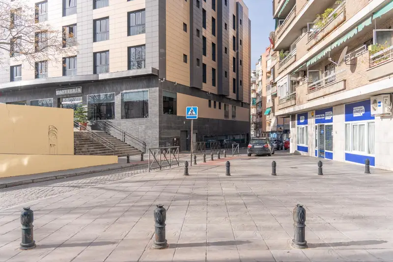 Venta Local Comercial Granada Centro 585m2 Inversores
