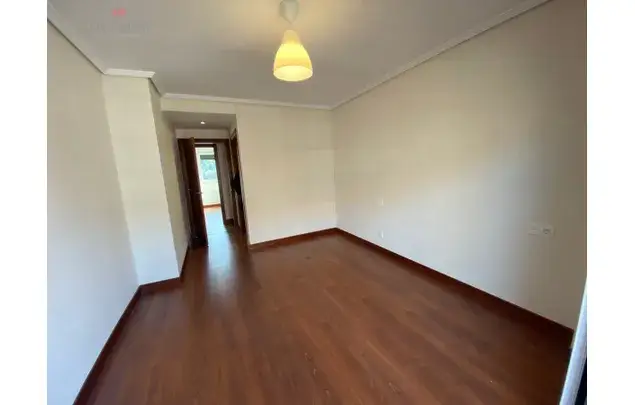 Alquiler Apartamento 3 Dormitorios 96m2 Culleredo