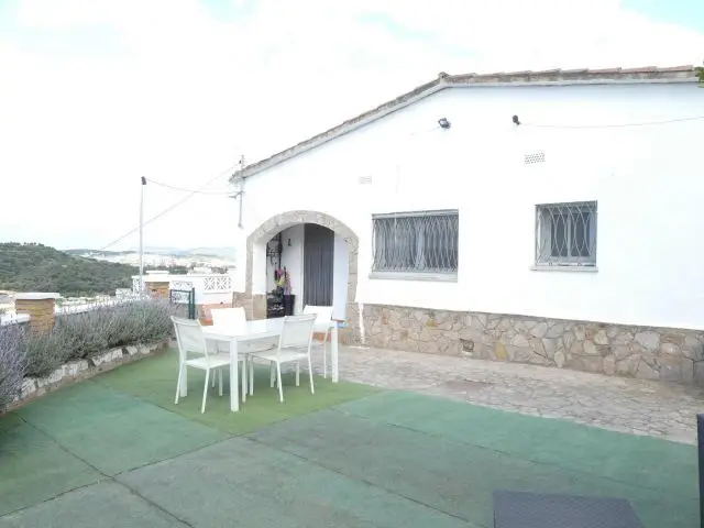 Casa en Can Buscarons con Jardin y Piscina