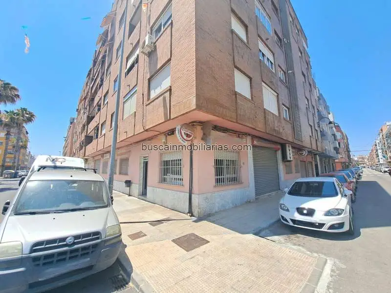 Restaurante en Venta Alzira: Oportunidad para Emprendedores