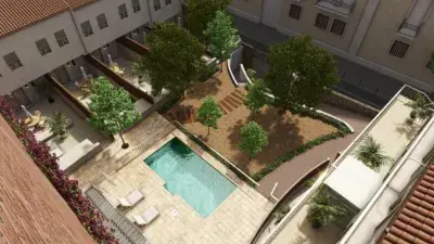Adosada en Dalt la Vila con Piscina Comunitaria