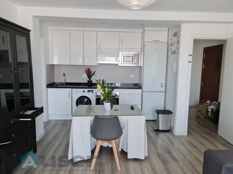 Venta Piso con terraza en Las Casas - Ref: HA-208