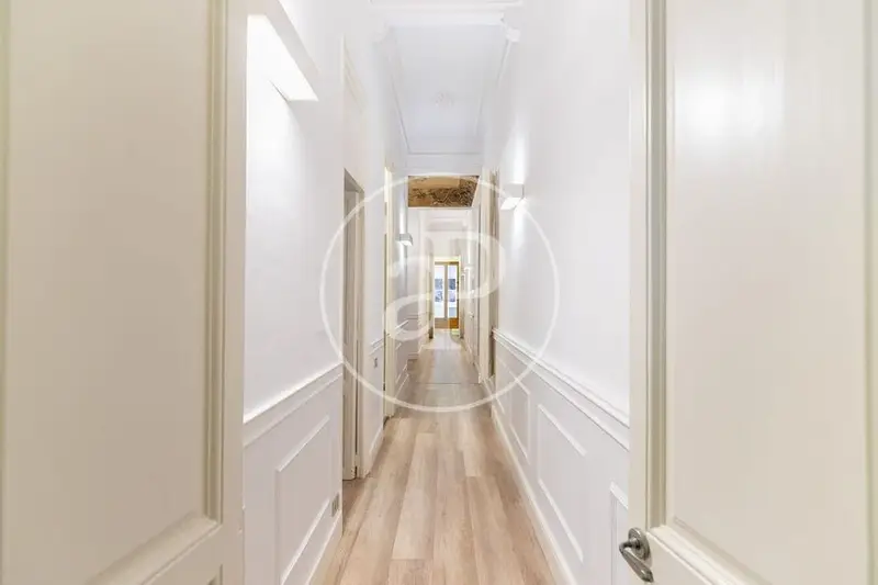 Apartamento en Barcelona 4 Dormitorios 2 Baños
