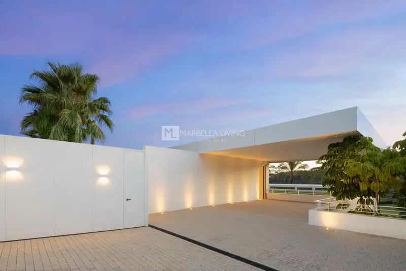 Villa de 4 dormitorios en Casares Málaga