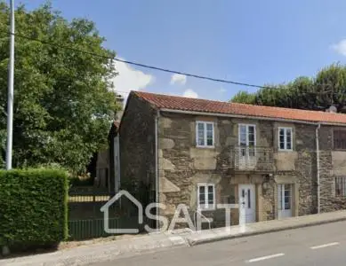 Casa Rústica Reformada en Lalín