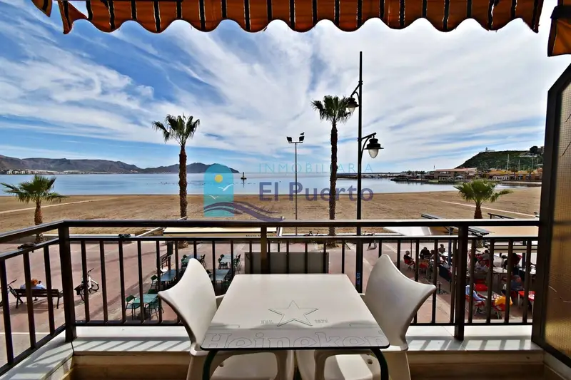 Piso en venta Puerto de Mazarron primera linea de playa
