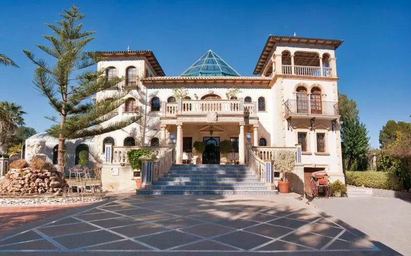 5 Cuarto Villa en venta
Villamartin, Alicante