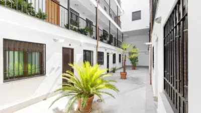 Piso en venta en La Zubia con garaje y ascensor