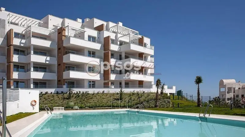 Apartamentos en Torrox Costa con Vistas al Mar