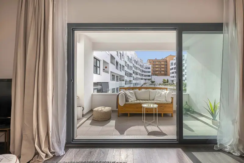 Apartamento 2 Dormitorios Estepona Cerca Playa