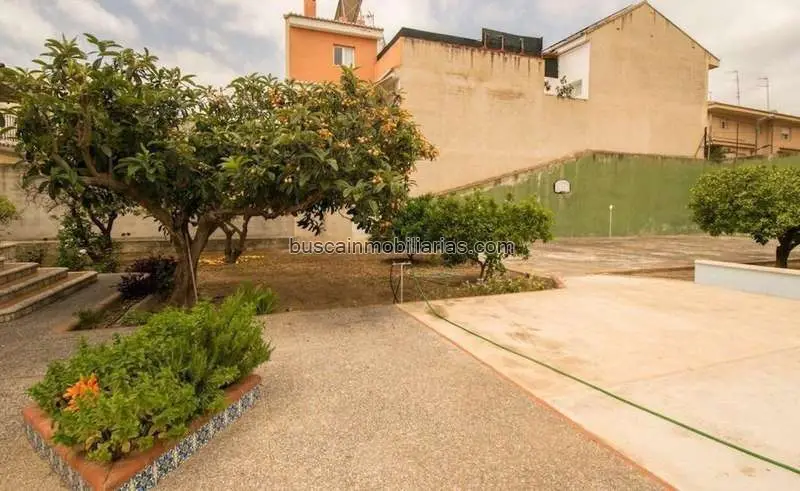 Parcela Urbana en Venta La Pobla de Vallbona Valencia