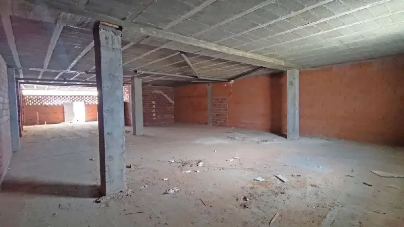 Venta Local Comercial 220m2 Negreira Fachada 12m