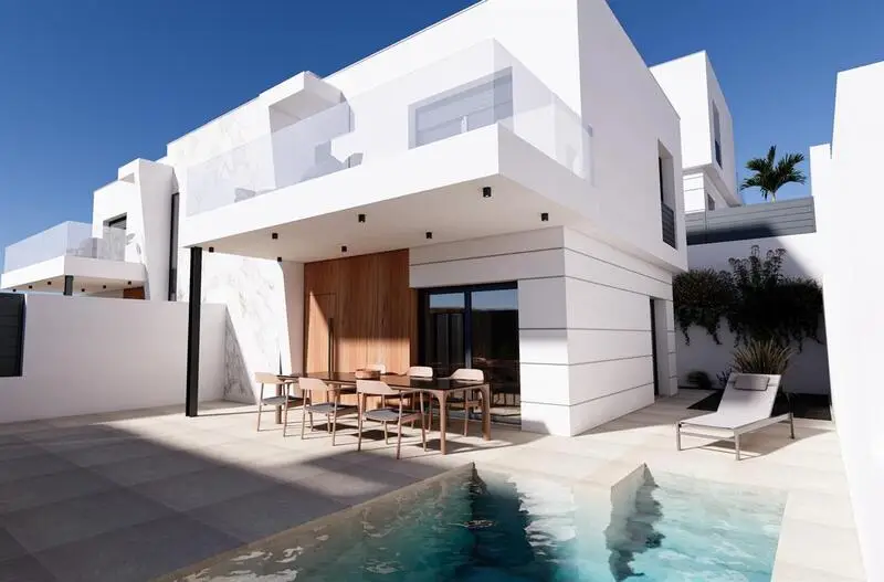 Villa de Lujo 4 Dormitorios San Juan de los Terreros