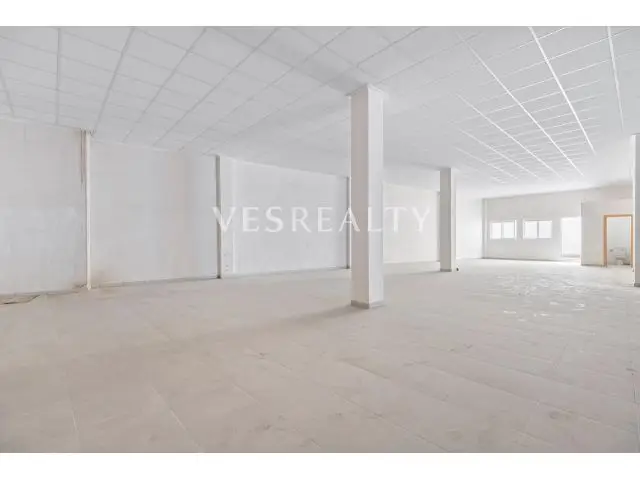 Local Comercial en Alquiler San Juan de Alicante 333m2