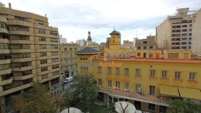 Piso en venta en Carrer de Gasset