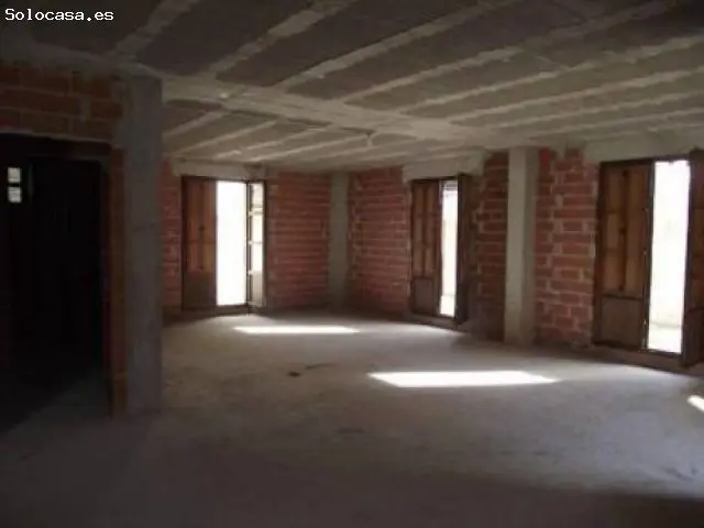Local Comercial en Santillana del Mar 120m2 con Terraza