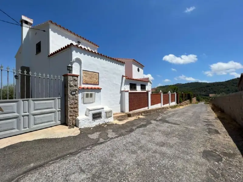 Venta Chalet 6 habitaciones Borriol