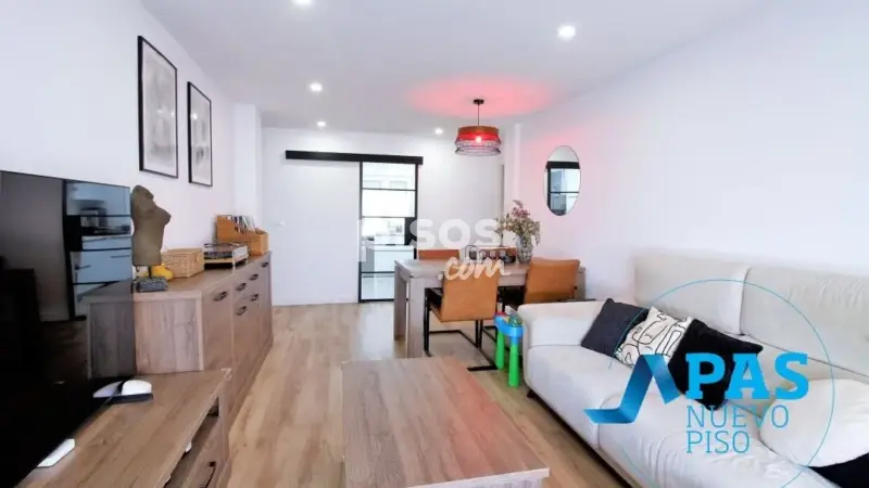 Piso en venta en Avenida de Cantabria