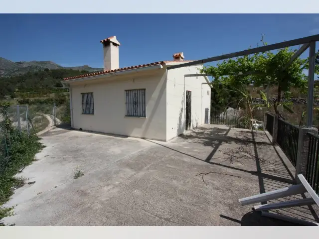 Finca con Instalaciones Ecuestres cerca de Orba
