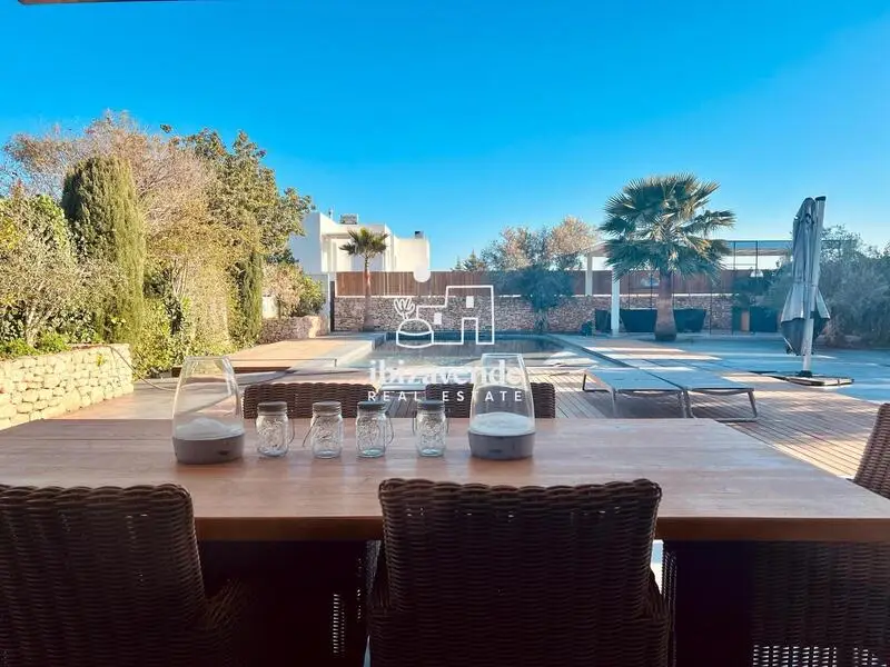 Villa de Lujo en Sant Jordi Ibiza 4 Dormitorios Piscina