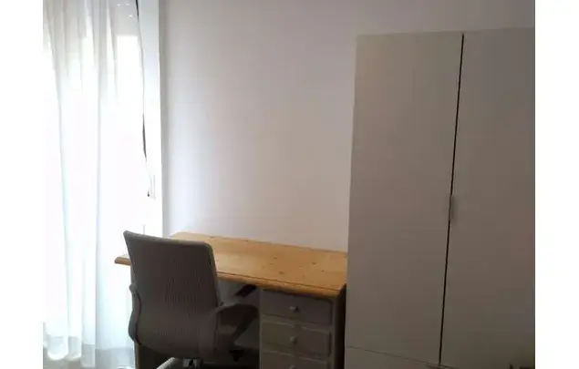 Habitaci	ón 70m	² Amueblada Ja	én - Apartamento Compartido