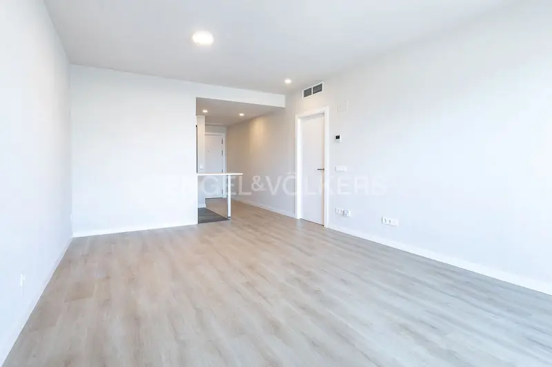Apartamento en Alquiler Badalona Playa Obra Nueva